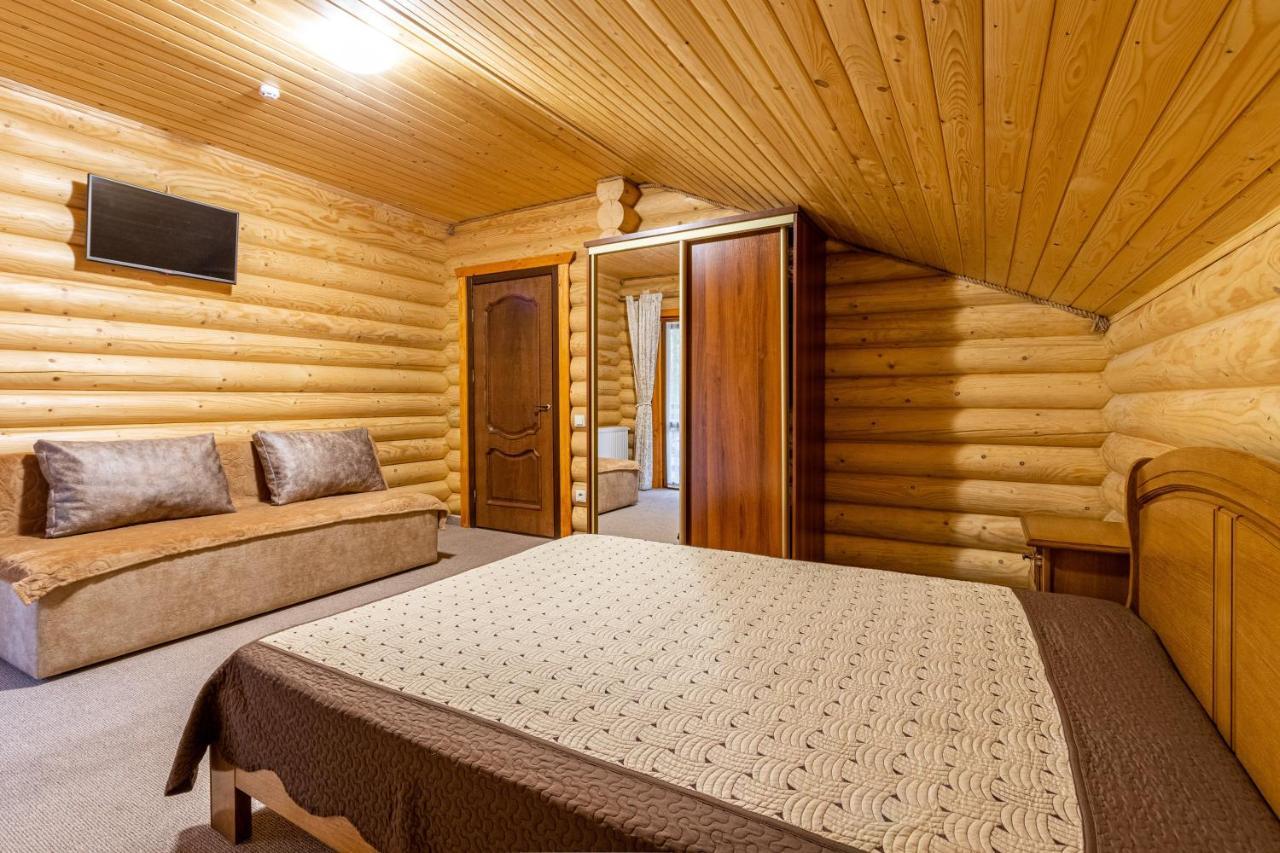 Arnika Hotel Boekovel Buitenkant foto