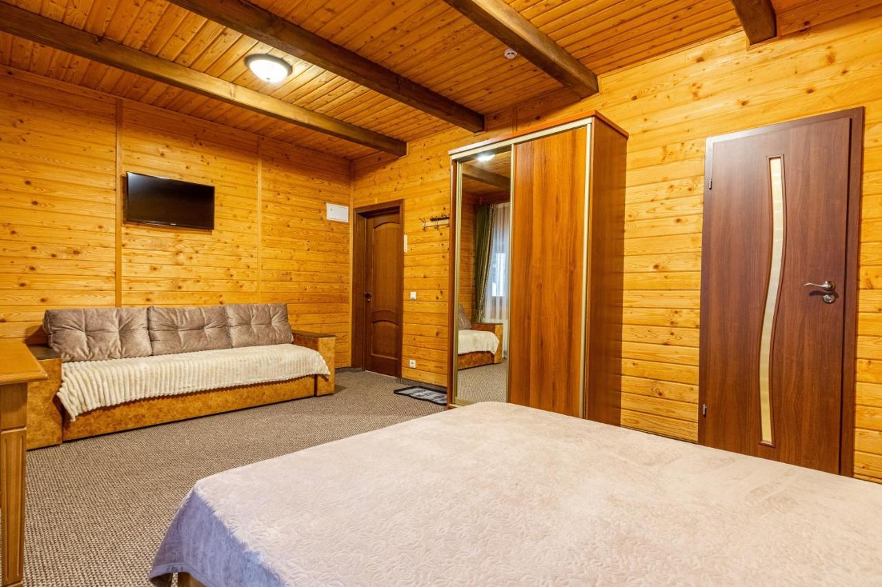 Arnika Hotel Boekovel Buitenkant foto