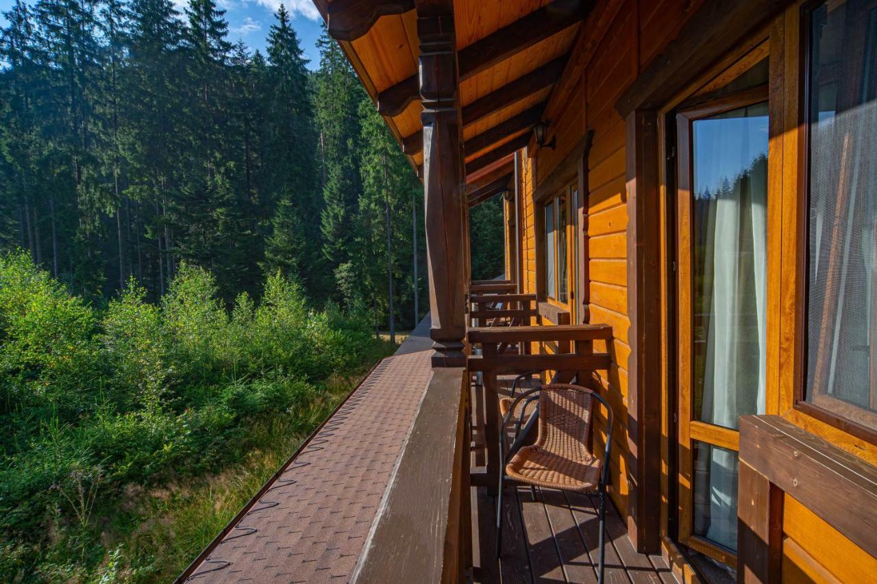 Arnika Hotel Boekovel Buitenkant foto