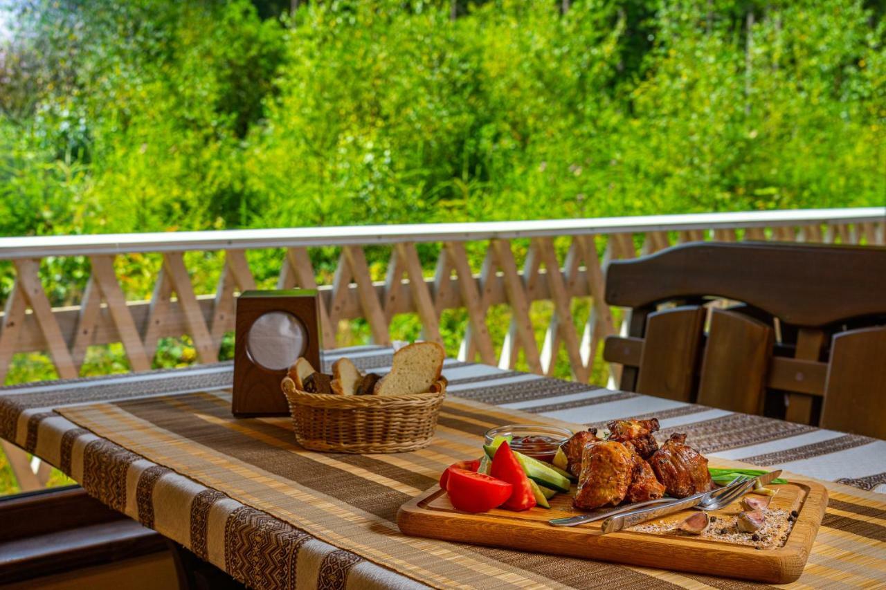 Arnika Hotel Boekovel Buitenkant foto